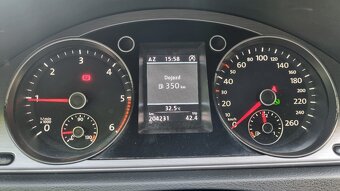 Volkswagen Passat - 11