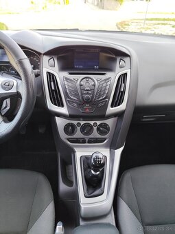 Ford Focus combi 1.6 - 11