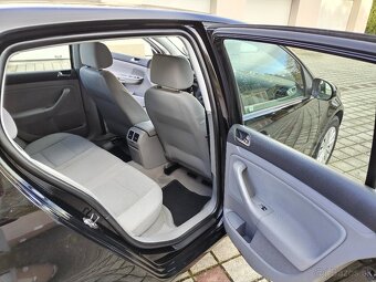 Volkswagen Golf 5 1.4i 55 kW COMFORLINE R. V. 2006 - 11