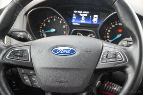 Ford Focus 1.0 EcoBoost 125k Business X - 11