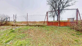 Na predaj: Starší rodinný dom v obci Horné Dubové – 130 000  - 11
