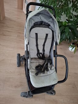 Britax Romer + - 11