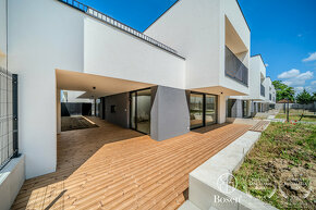 BOSEN | Dvojpodlažný moderný dom v novom projekte Viladomy Z - 11