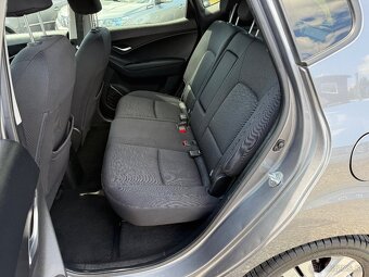 Hyundai ix20 1.6i Style - 11