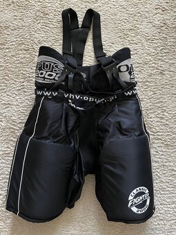 Hokejová výstroj EASTON - 11