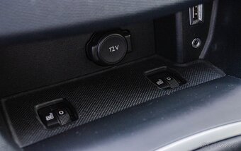 Peugeot 308 SW 2.0 BlueHDi A/T - 11