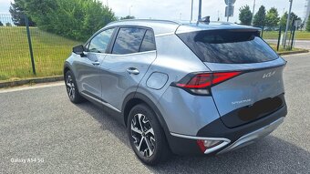 Kia Sportage 1.6 Benzín+HEV Gold (2022)–hybrid,automat - 11