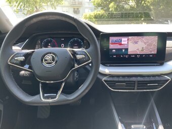 Škoda Octavia 4 2.0 TDI 110kw First Edition Pano Navi - 11