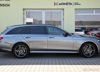 Mercedes-Benz Třídy E 300de N.TOP PANO K360° 143 kw - 11