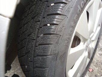 Suzuki splash 1.2i 2009 strieborná metalíza - 11