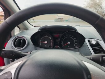 Ford Fiesta 1.6 TDCi - 11