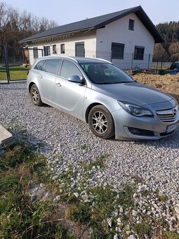 Opel Insignia 2.0 cdti combi - 11