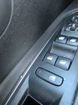 Peugeot 5008 - 11