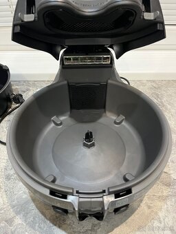 Tefal ActiFry 2-in-1 YV960133 Teplovzdušná fritéza - 11