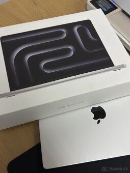 MacBook Pro 14 M4 PRO 24GB - 11