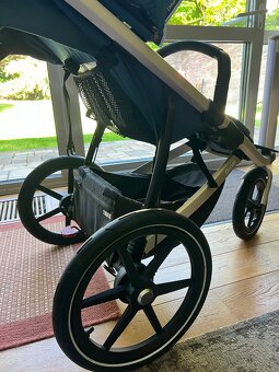 Thule Urban Glide 2 - 11