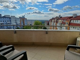 2-izbový byt s dvoma balkónmi a klimatizáciou - 11