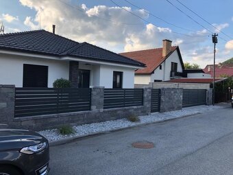 Bezúdržbové AL oplotenie - 11