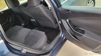 Predám Volkswagen Passat Variant  B6 1.9TDI  77KW BEZ DPF - 11