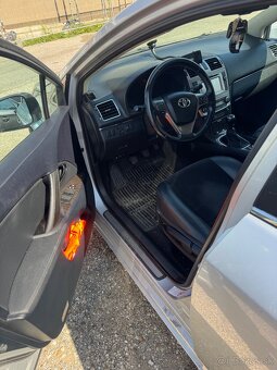 TOYOTA AVENSIS T27 FACELIFT - 11