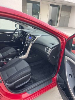 Hyundai i30 combi 1.6crdi 2017 - 11