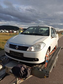 Predám diely na Renault Thalia 1.2 55kw rok výroby 2009 - 11
