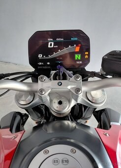 BMW F900R - 11
