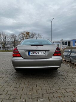 MERCEDES E W211 220 CDI 110 KW M6 - 11