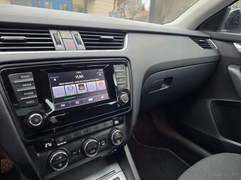 Škoda Octavia 1.6 TDI Elegance - 11