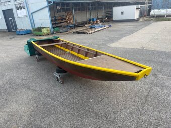 motorovy cln sa motorem 20 HP - 11