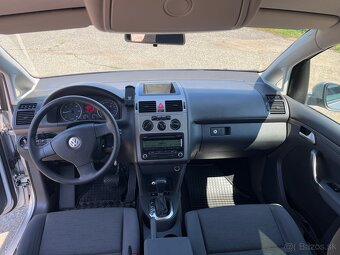 Volkswagen Touran 1,9 TDI DSG - 11