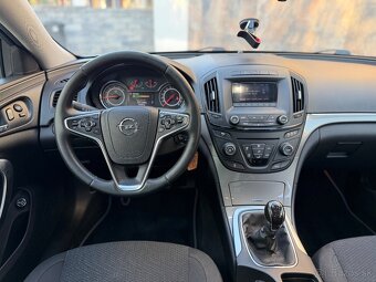 OPEL INSIGNIA SPORTS TOURER SW / 1,6 DIESEL MANUÁL - 11