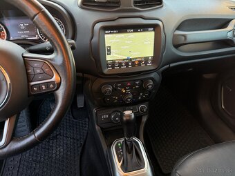 Jeep Renegade Limited 4WD - 11