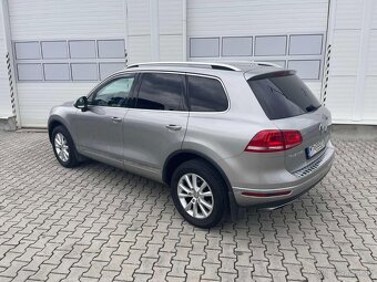 Volkswagen Touareg II 3.0 V6 TDI BMT 4MOTION Mountain - 11