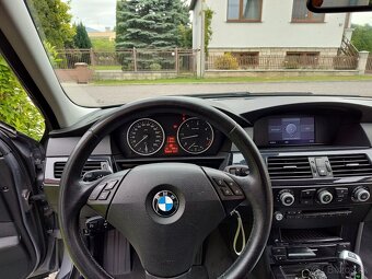 BMW E60 525 d A/T - 11