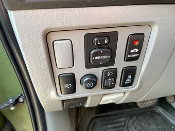 Toyota Hilux DC 3.0 D-4D Sol 4x4-automat - 11