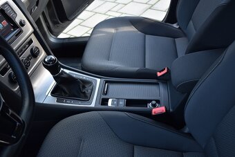 Golf kombi VII 1,6 TDI nafta MT6 - 11