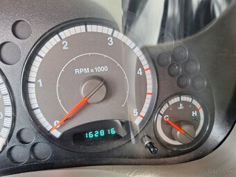 Jeep Cherokee 2.8 CRD 16V Sport - 11