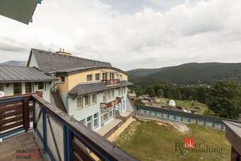 Krásny 2izbový byt na Donovaloch s parkovacím miestom v cene - 11
