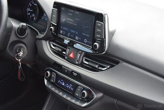 Hyundai i30 CW 1.5 118 kw - 63 100 km - odpočet DPH - 11