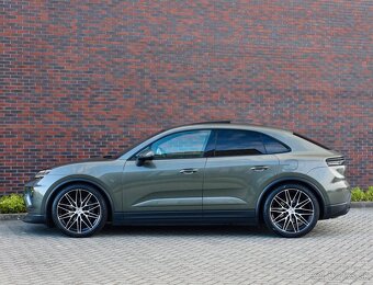 PORSCHE Macan Elektric 4, 408PS, AT, Nový model, 4x4 - 11