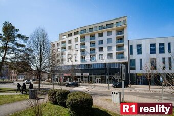 PNBusiness7 Kancelársky priestor NA PRENÁJOM / Centrum Piešť - 11