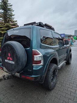 PAJERO 3.2 DID 3-Dv. 4X4 Manual, 2002 - 11