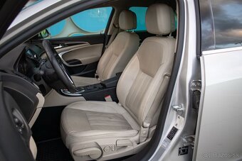 Opel Insignia ST 2.0 CDTI 170k Sports Tourer SW 4x4 AT6 - 11