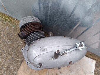 Motor Jawa 350 / 360 panelka - 11