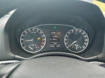 Predam Škoda Octavia 1.6 TDI (77kW) - 11