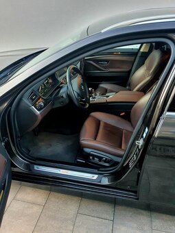 BMW 530d xDrive - 11