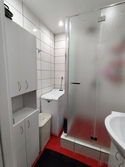 3-izbový, Perecká, Levice - 11