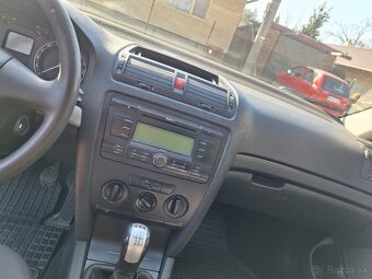 Škoda octavia 2 4x4 1.9tdi 77kw - 11
