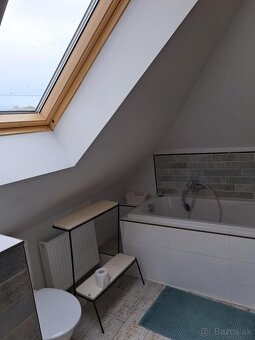 Predávame rodinný dom v Maďarsku v obci Hont - 11